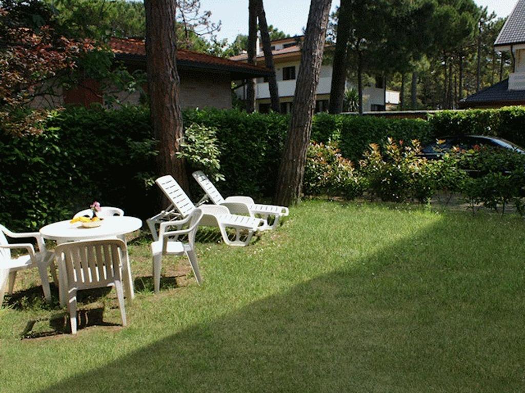 Lignano Close To The Beach ลินญาโน ซับเบียโดโร ภายนอก รูปภาพ